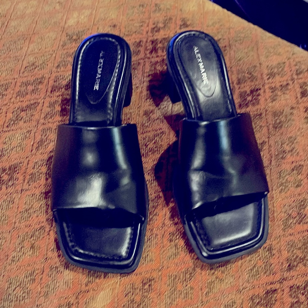 Alex Marie Black slide with heel